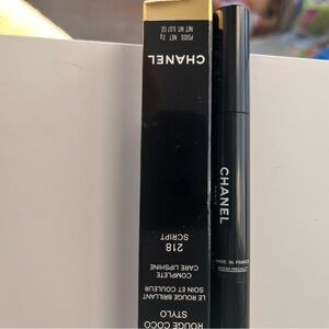 Chanel Rouge Coco Stylo 218 Script – New – Full Size